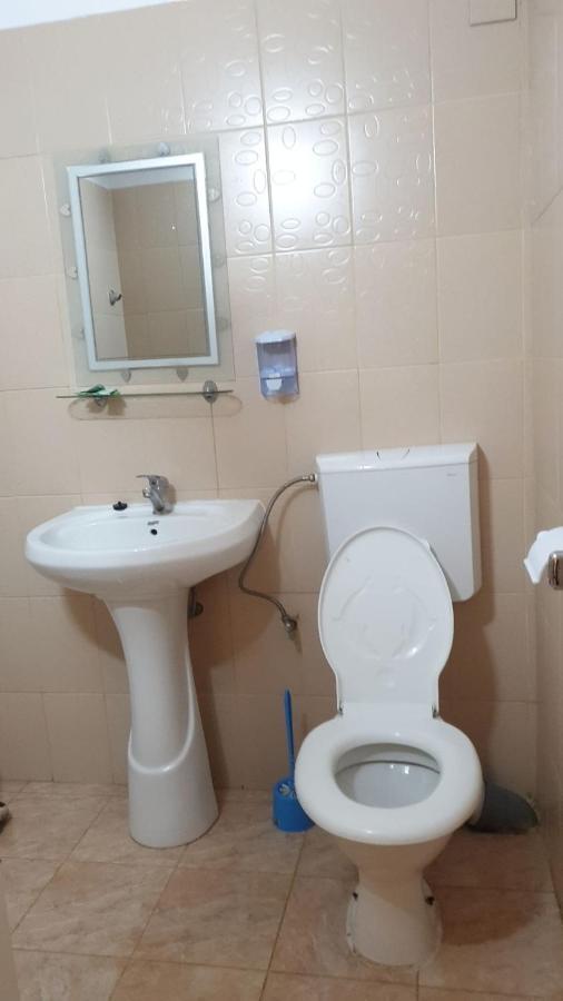 فندق Casa Dina Băile Herculane المظهر الخارجي الصورة