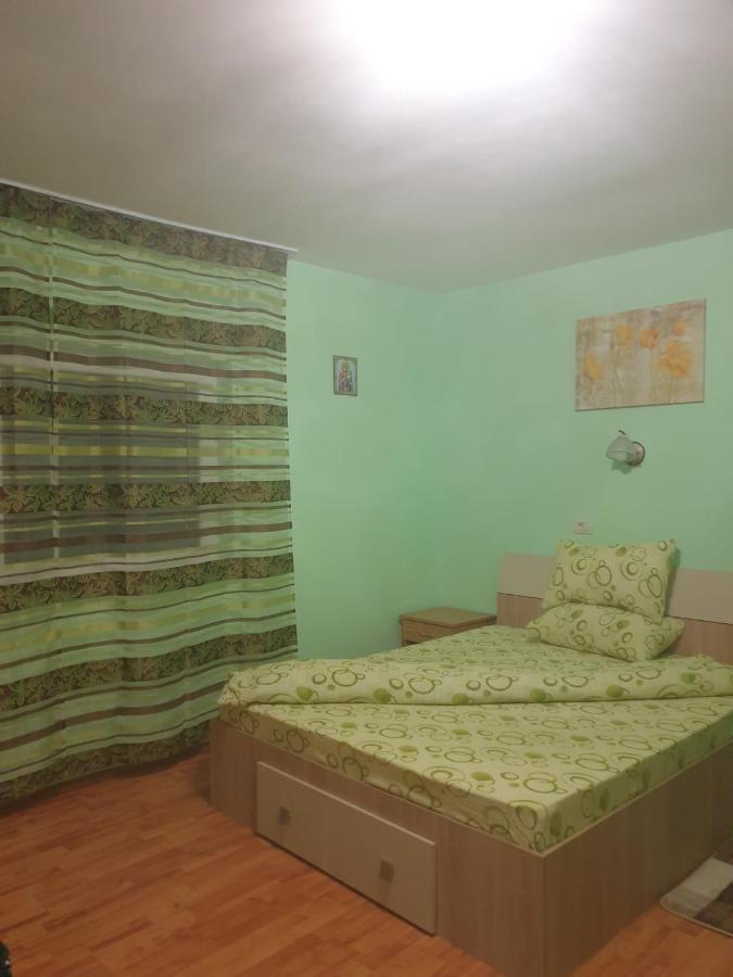 فندق Casa Dina Băile Herculane المظهر الخارجي الصورة