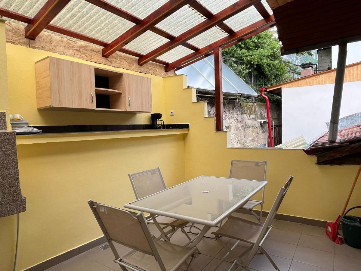 فندق Casa Dina Băile Herculane المظهر الخارجي الصورة