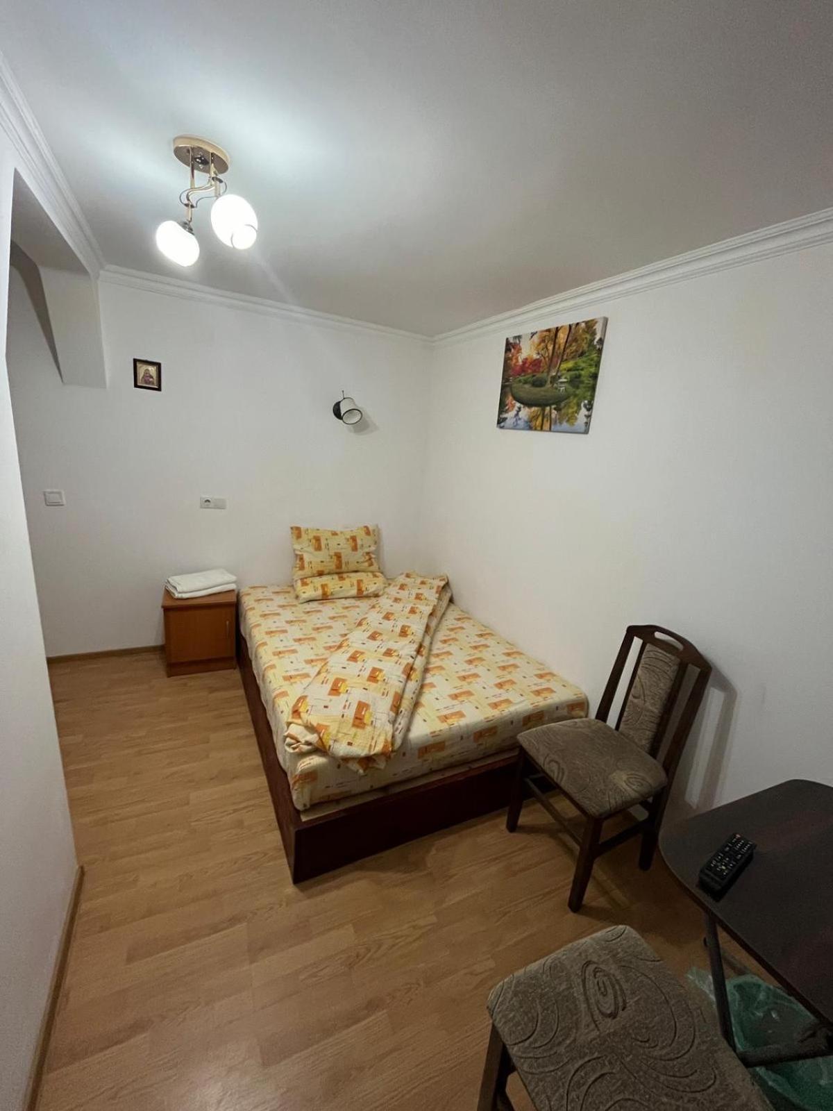 فندق Casa Dina Băile Herculane المظهر الخارجي الصورة