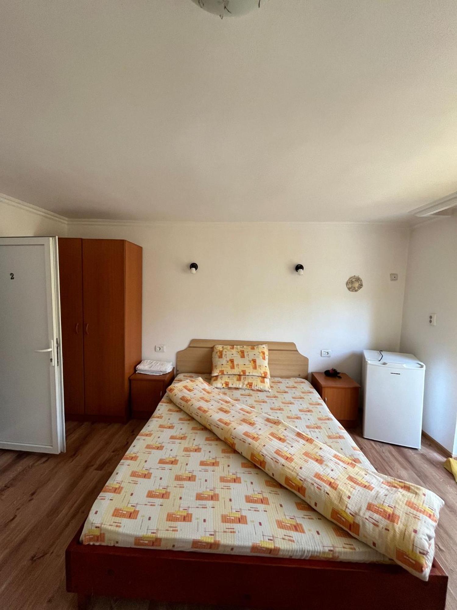 فندق Casa Dina Băile Herculane المظهر الخارجي الصورة